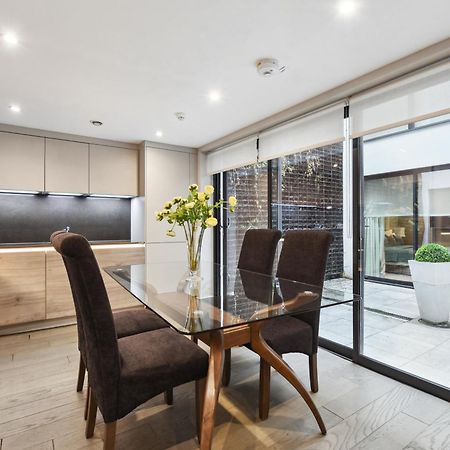 Buckingham Palace Residences By Aeria Apartments Londen Buitenkant foto